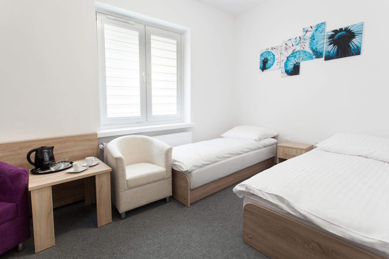 Dom Studenta Nr 1 Ans W Koninie Hostel Konin  Kültér fotó