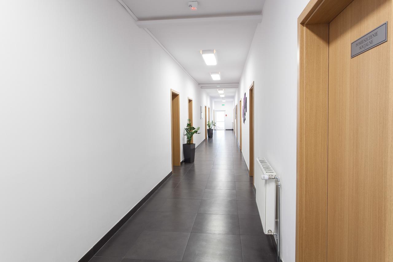 Dom Studenta Nr 1 Ans W Koninie Hostel Konin  Kültér fotó